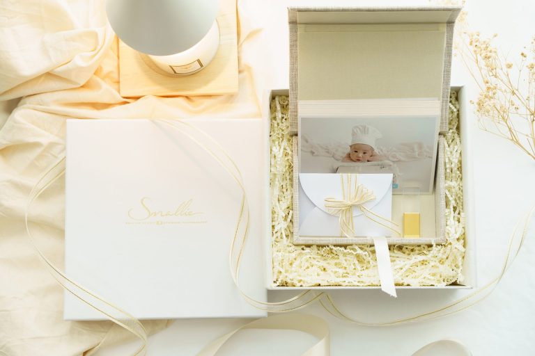 Smallie Photo Box และ USB Flash Drive สำหรับแพ็คเกจ Cherished Smallie